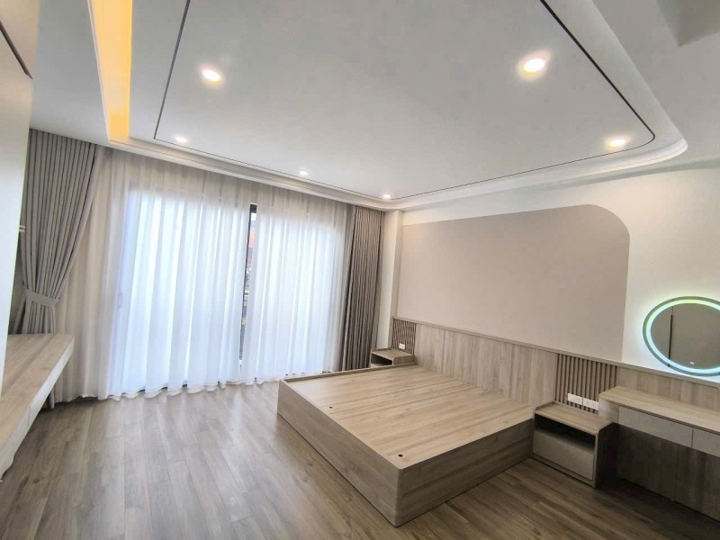Bán nhà Phố Trạm,Long Biên 6 tầng,40m,mt4.7m oto vào nhà nhỉnh 10 tỷ - Ảnh 5
